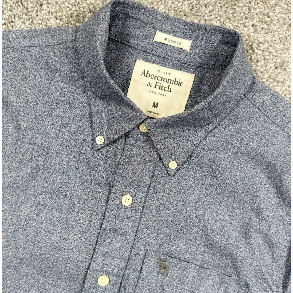 Abercrombie & Fitch Muscle Fit Oxford Shirt Men's M Light Blue Button Down